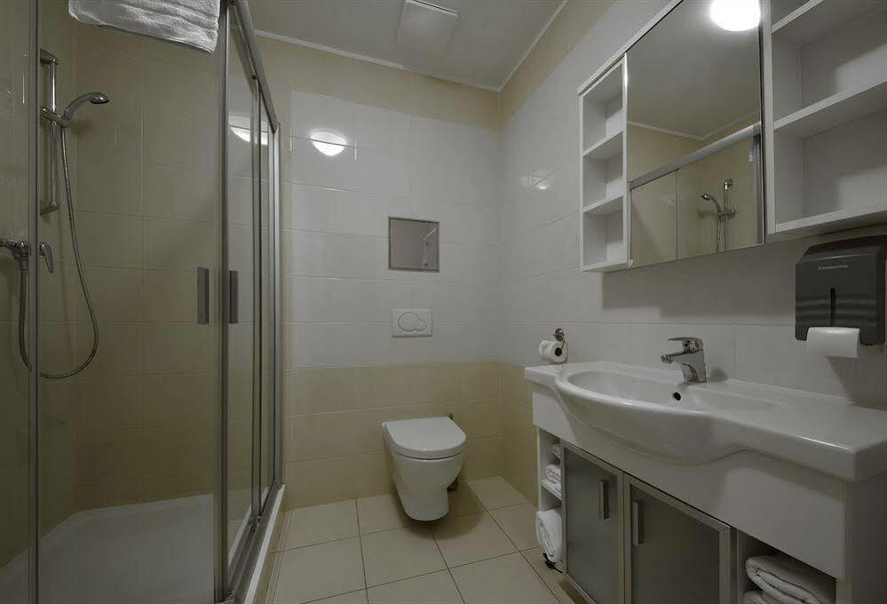 Downtown Kodanska Aparthotel Prag