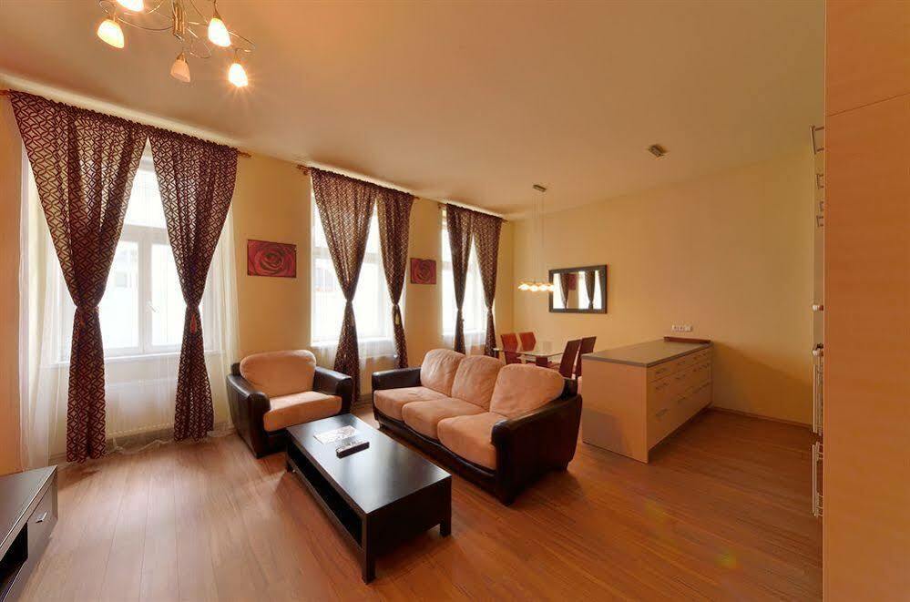 Downtown Kodanska 4*