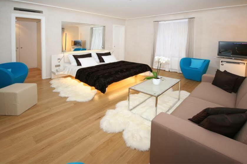 Three Storks Hotel 5*