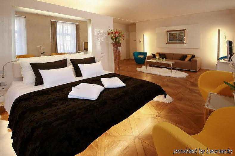 Three Storks Hotel 5*