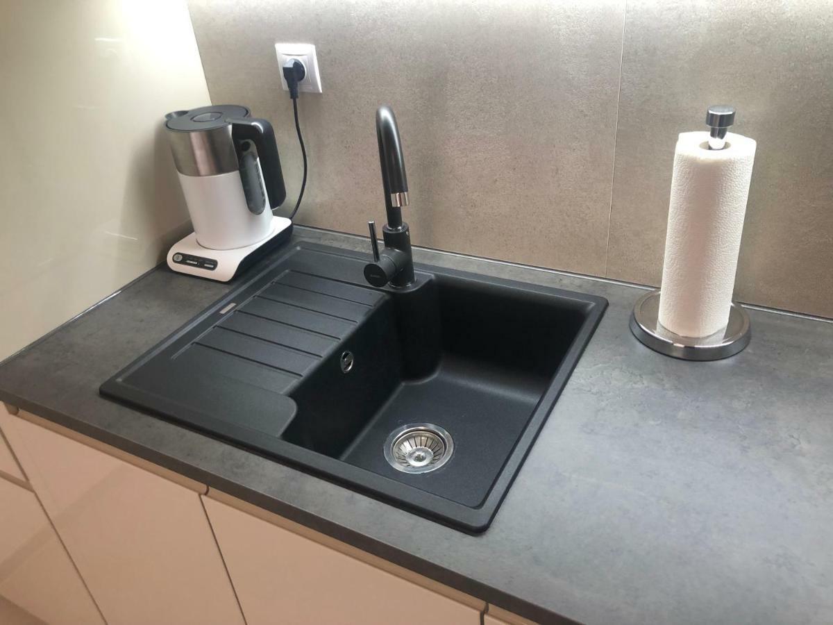 Luxury With Private Garden Apartmán *