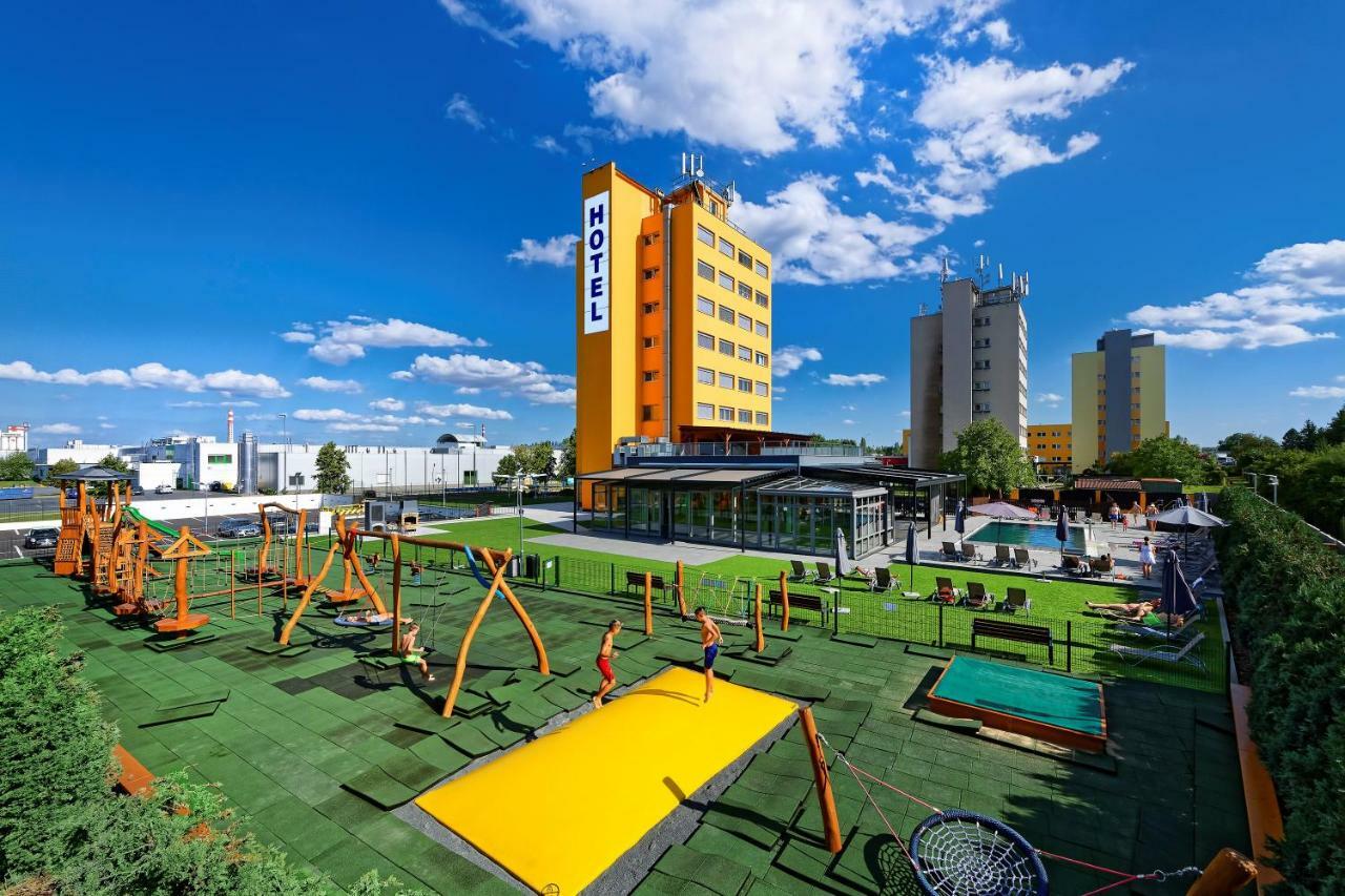 Hotel Aura Design&garden Pool 3*