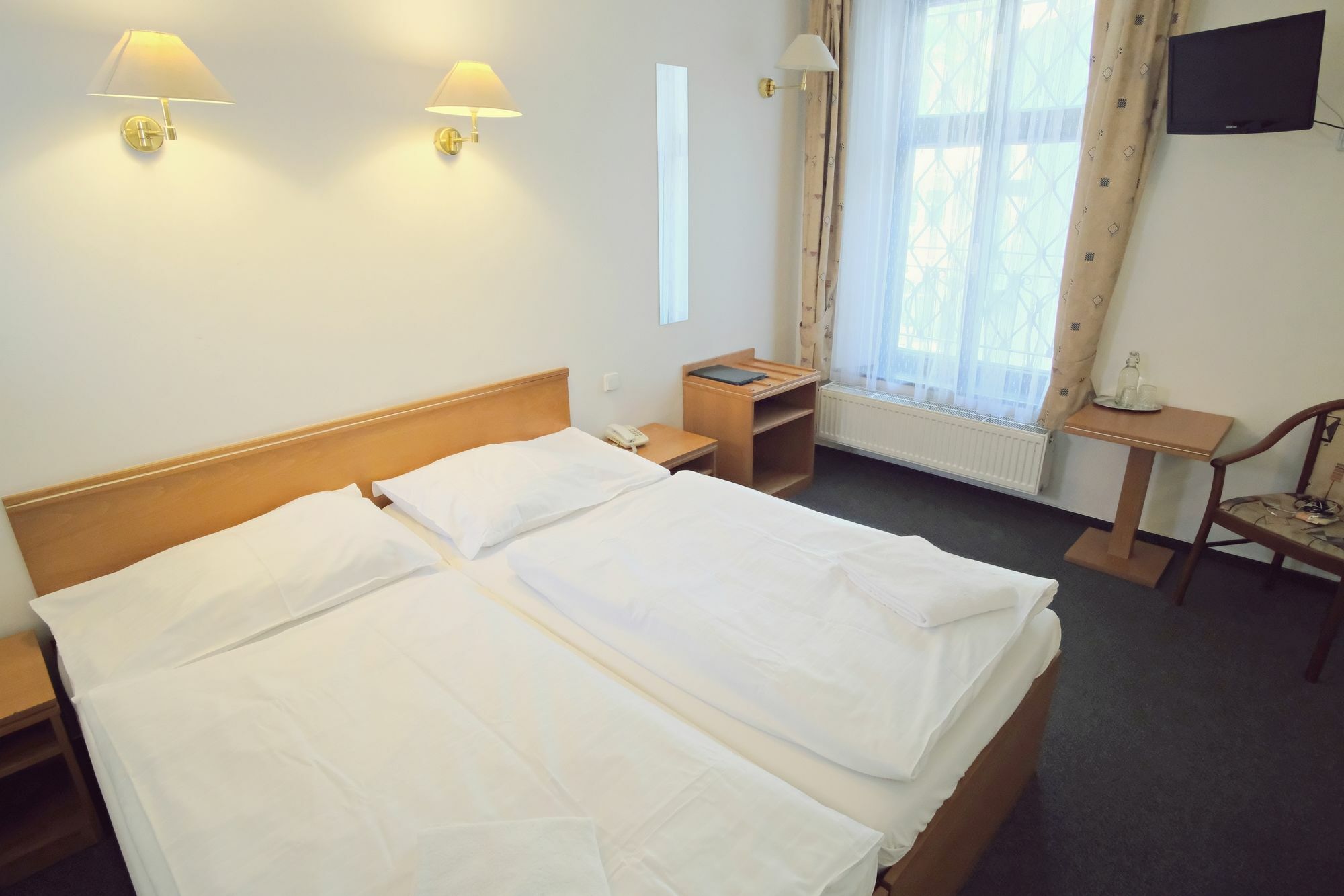 Hostel Sir Toby's Midtown Praha