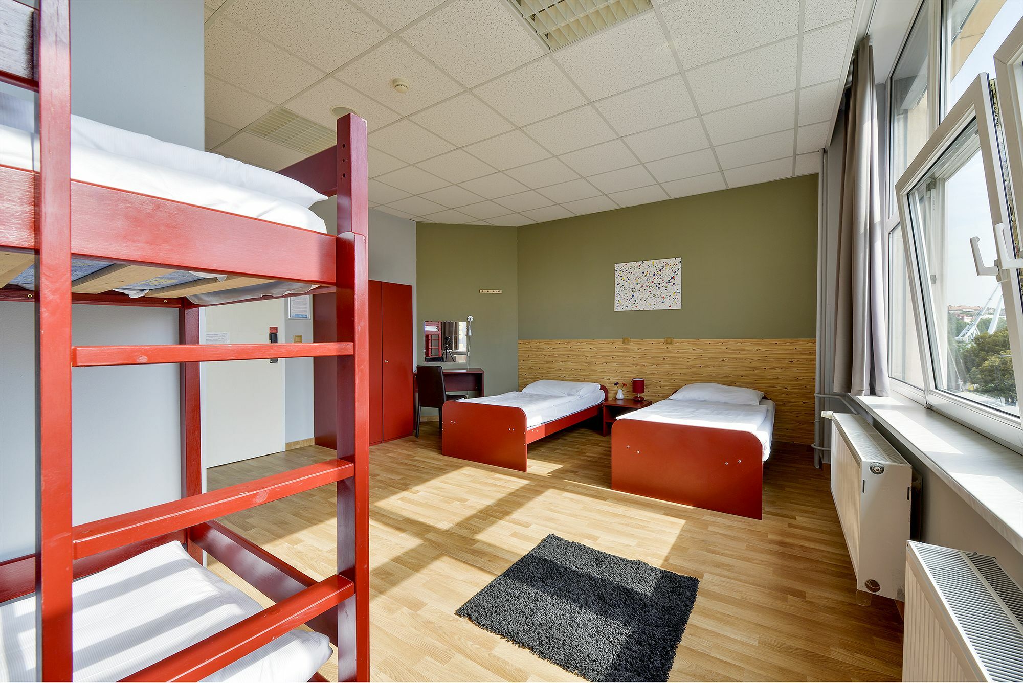 Plus Prague Hostel *