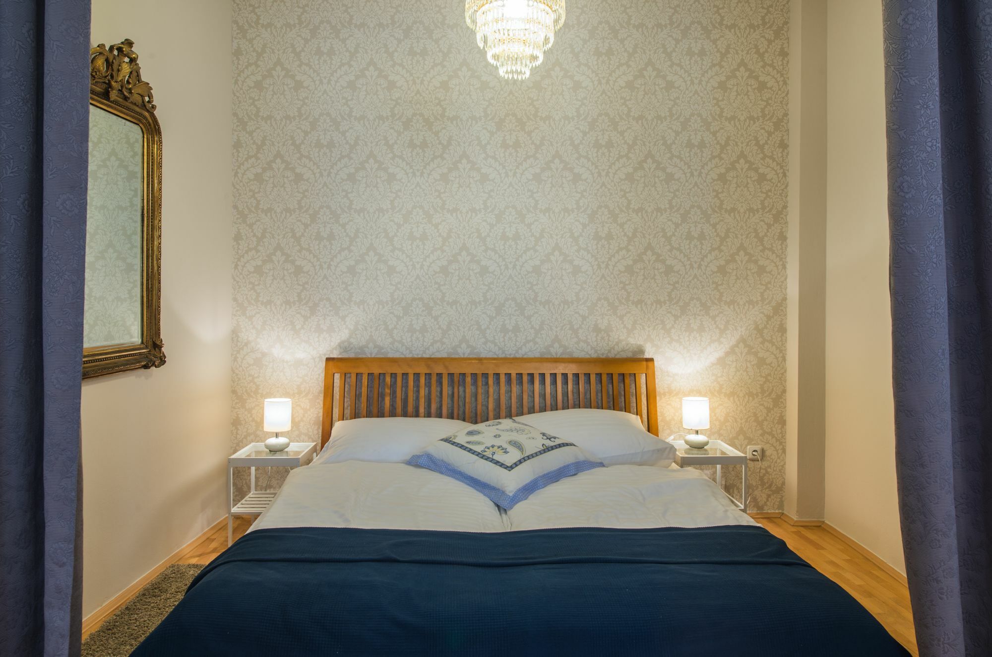 Rybna 2 Apartment *
