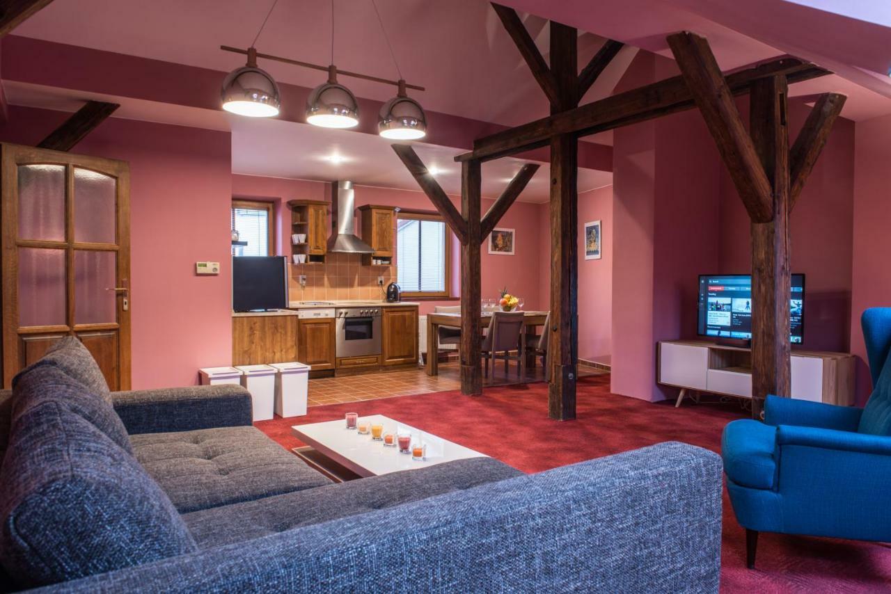 Spacious And Quiet Attic Flat In Centre Lejlighed