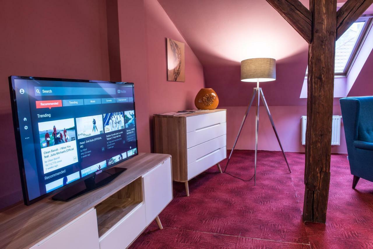 Lejlighed Spacious And Quiet Attic Flat In Centre *