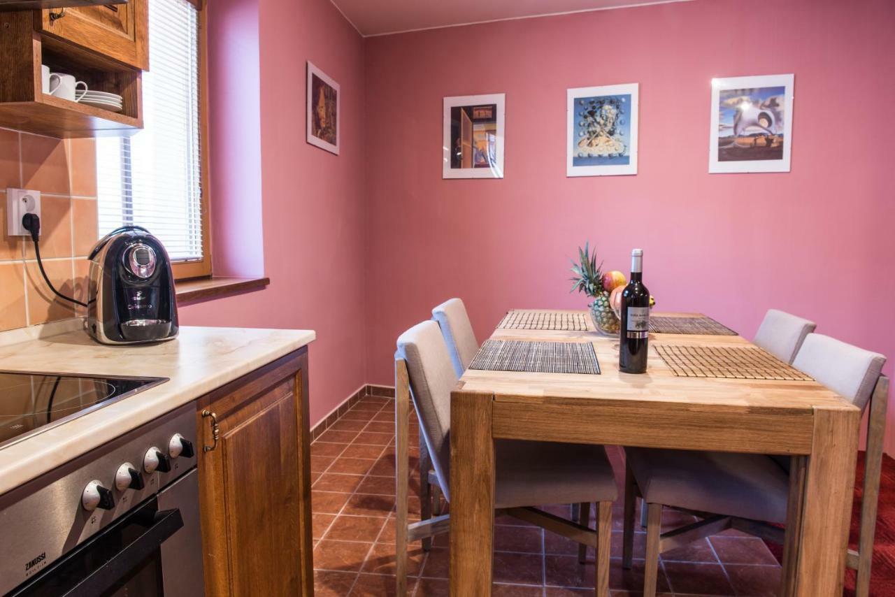 Lejlighed Spacious And Quiet Attic Flat In Centre *