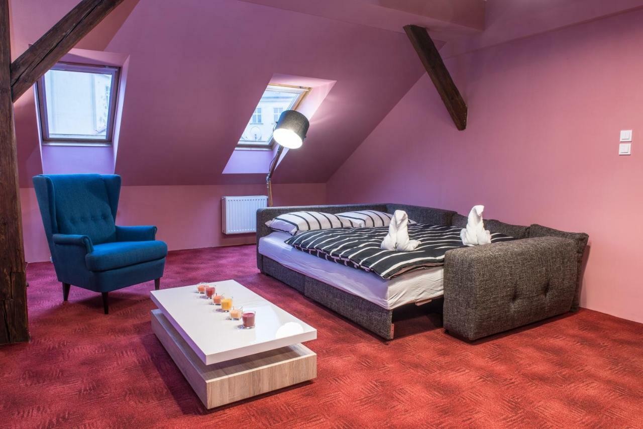 Lejlighed Spacious And Quiet Attic Flat In Centre