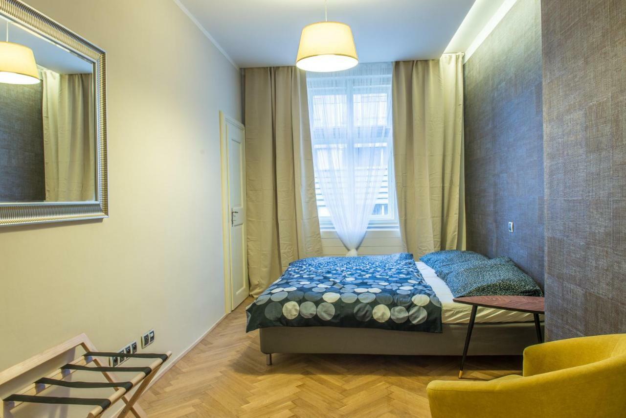 Exclusive 3 Bedroom Top-notch Flat, Great Location Lejlighed *