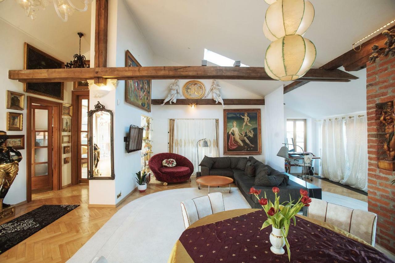 Unique Luxury Loft With Terrace In Old Town Apartment