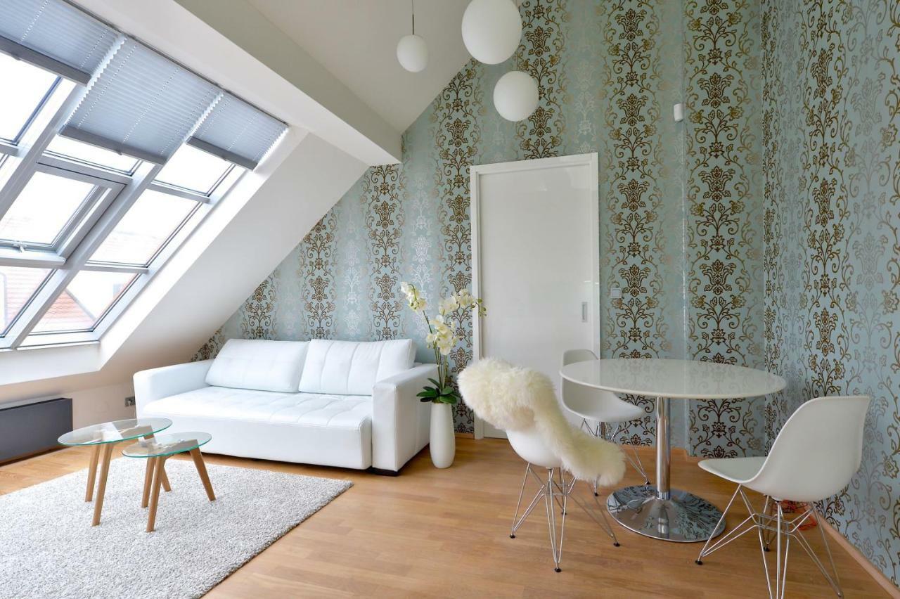 Designer Loft 2