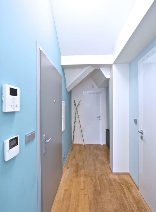 Designer Loft 2 * Praha