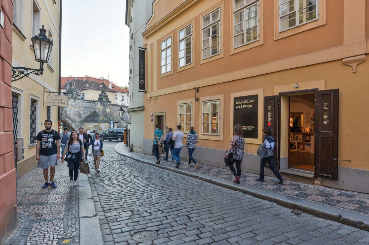 18th Century Baroque Apartment Prag