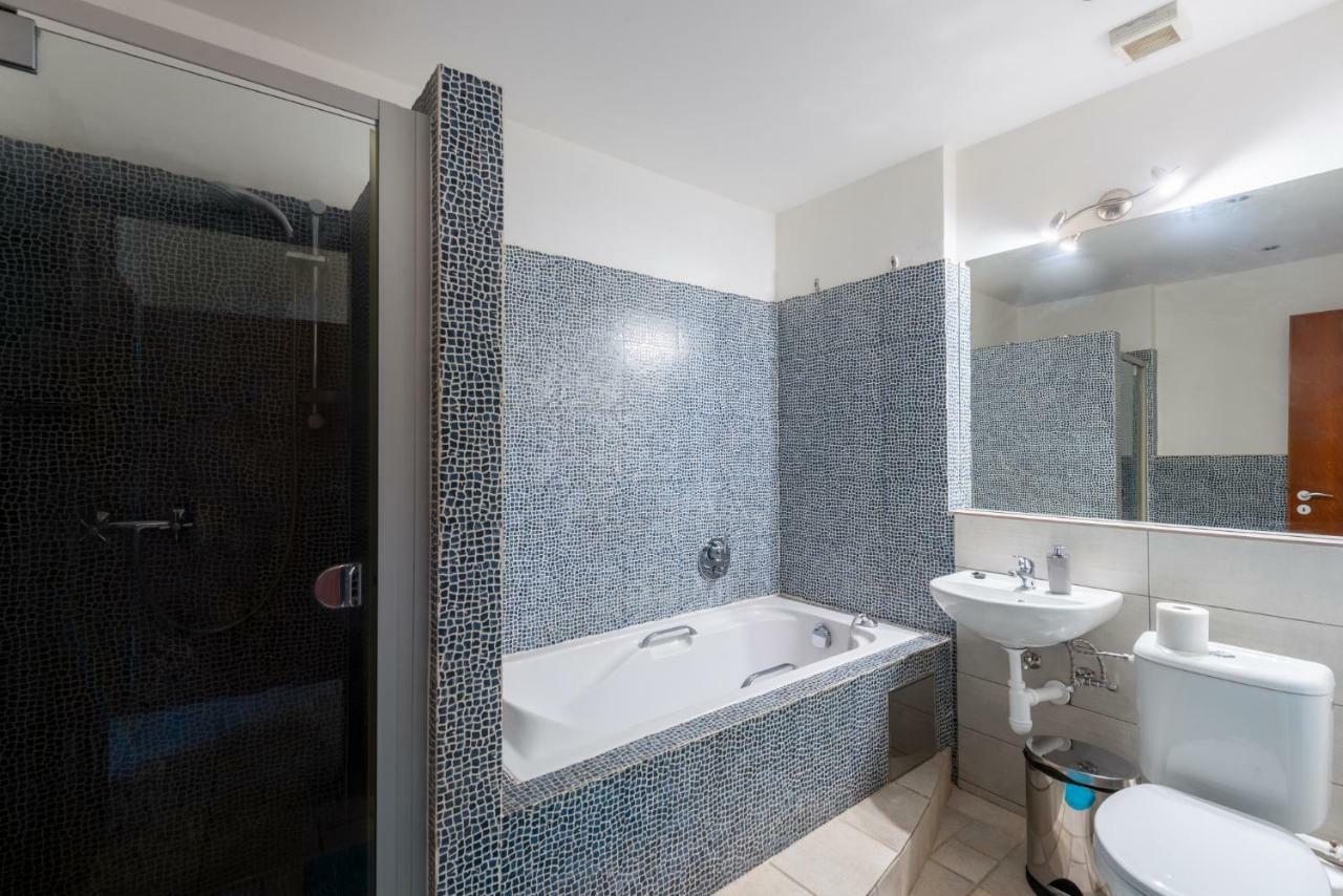 Modern Few Steps From Centre Apartment Prag