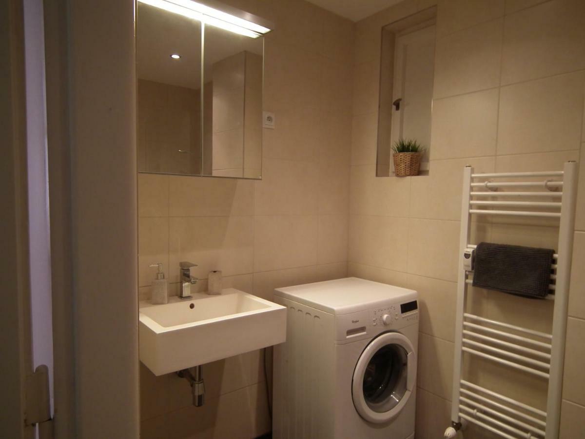 Old Town Spacious Apartment Prag