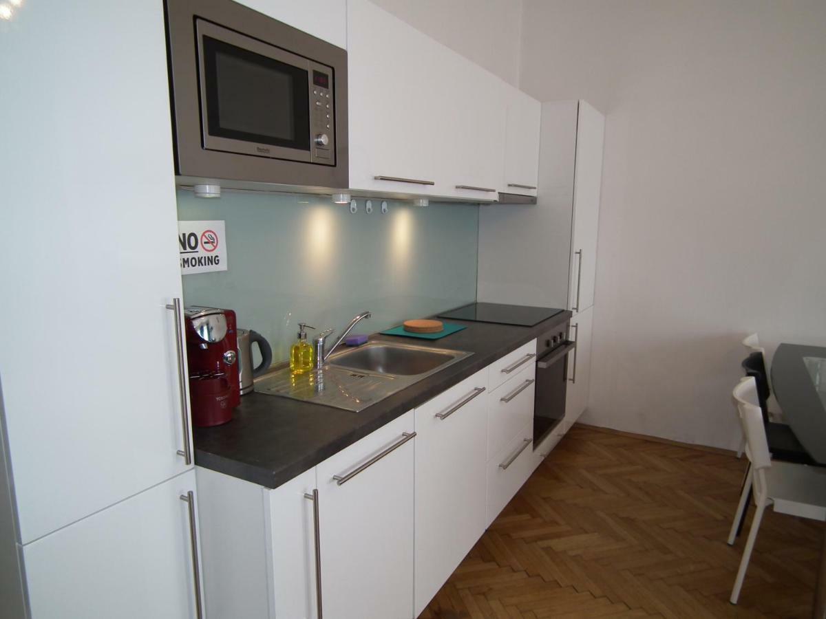 Apartment Old Town Spacious Prag
