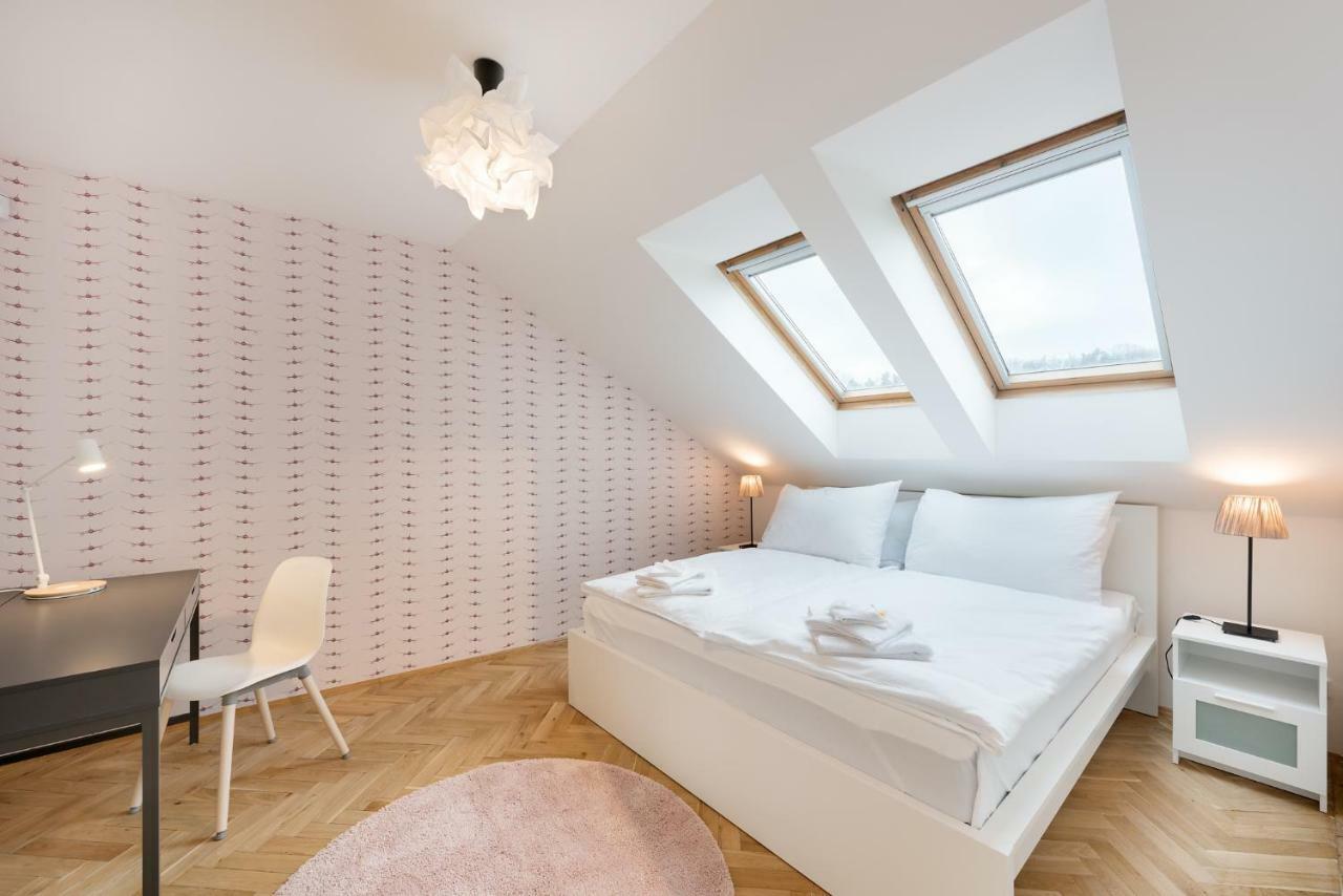 Veleslavin Apartment