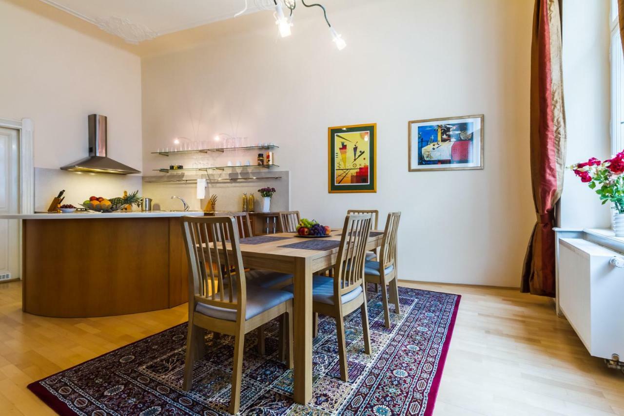 Apartment Victor Prag