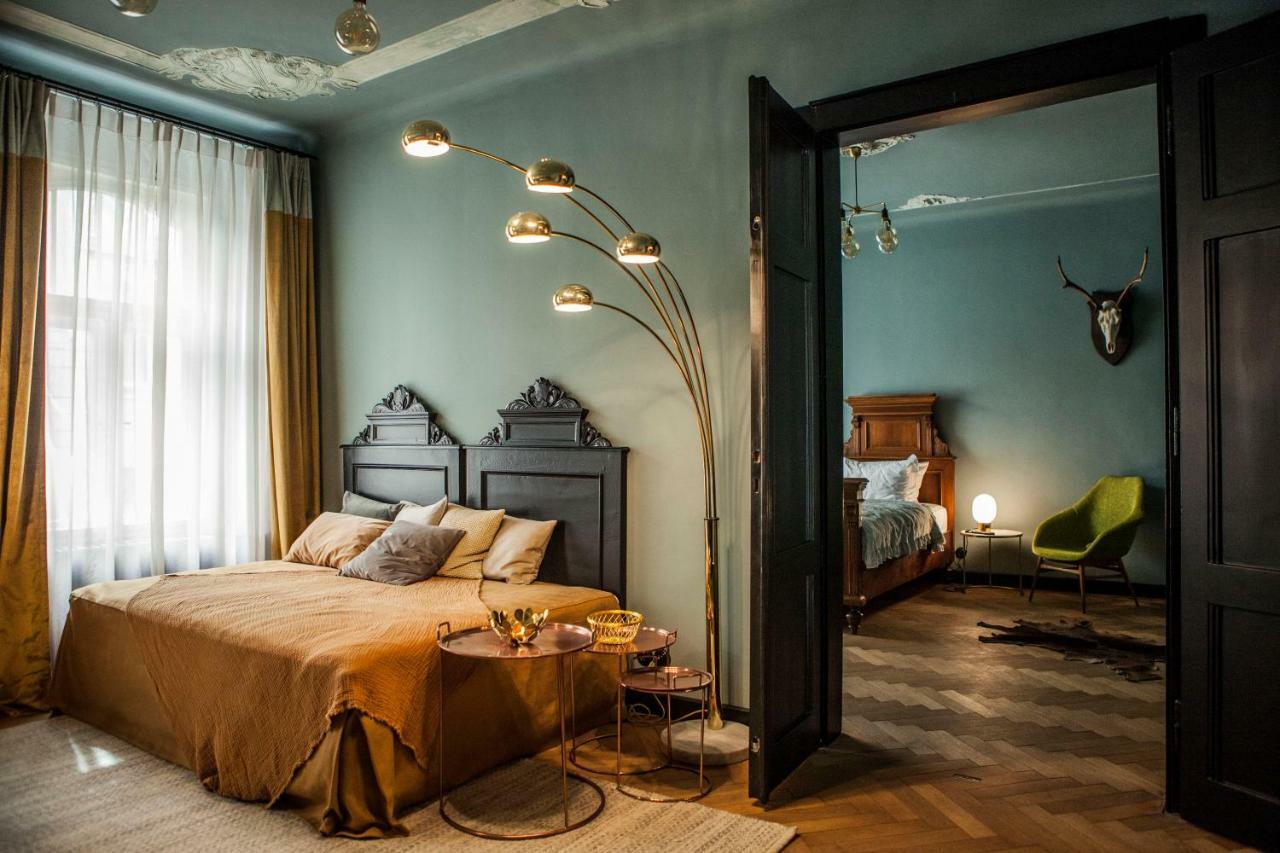 The Emerald Apartment *