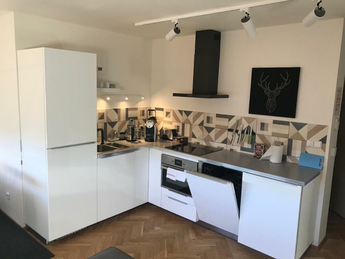 Apartment Veleslavin