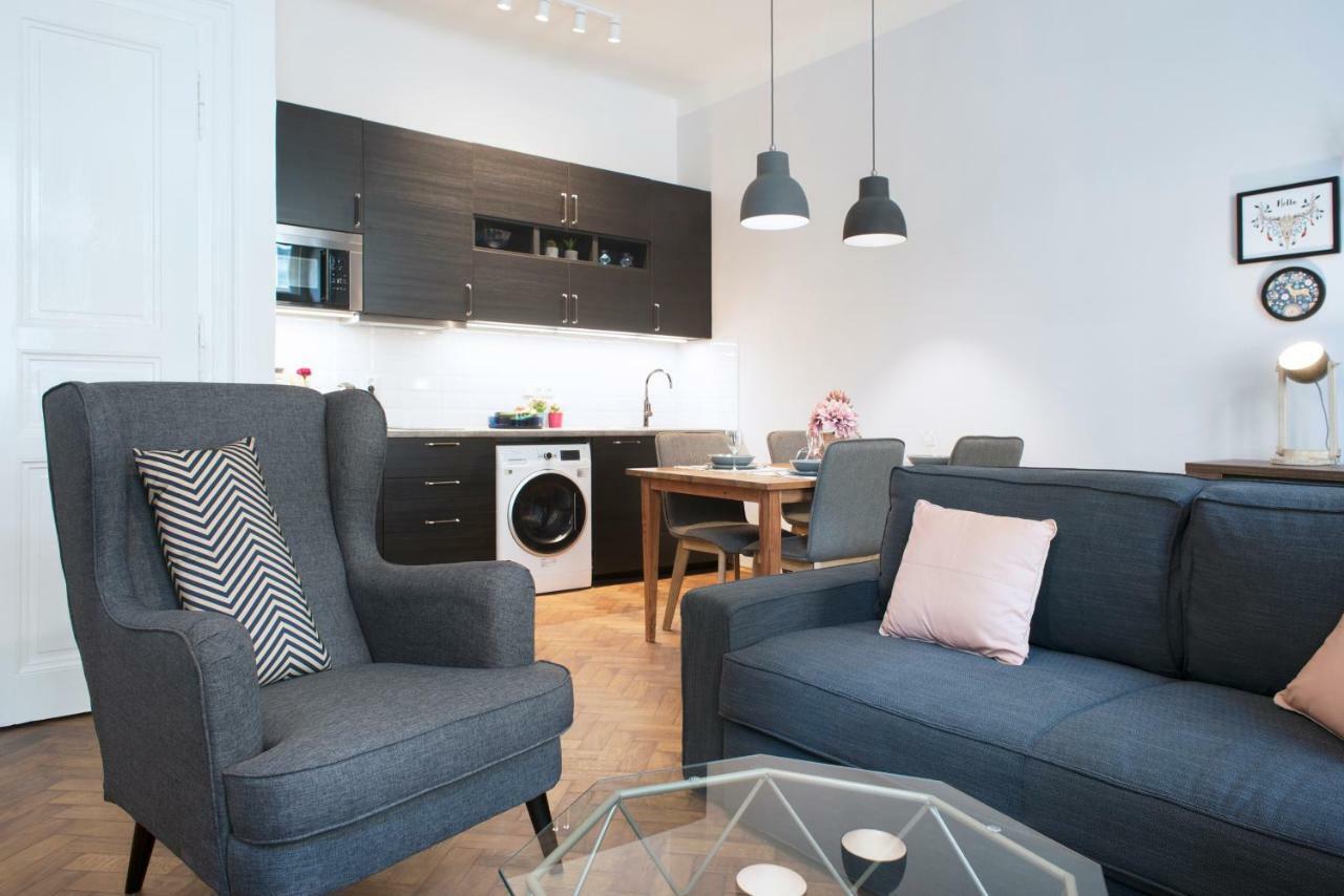 Kent Ridge Loft Lägenhet Prag