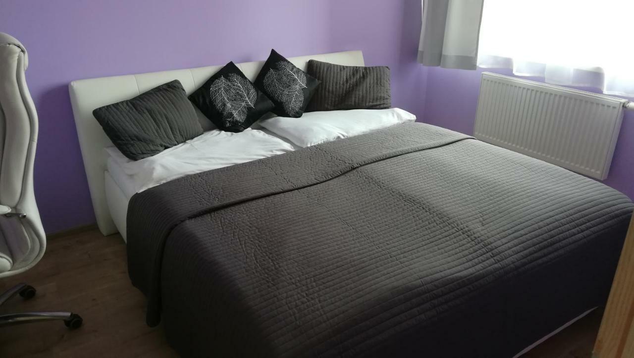 Big Rezidence Eliska Apartment Prag