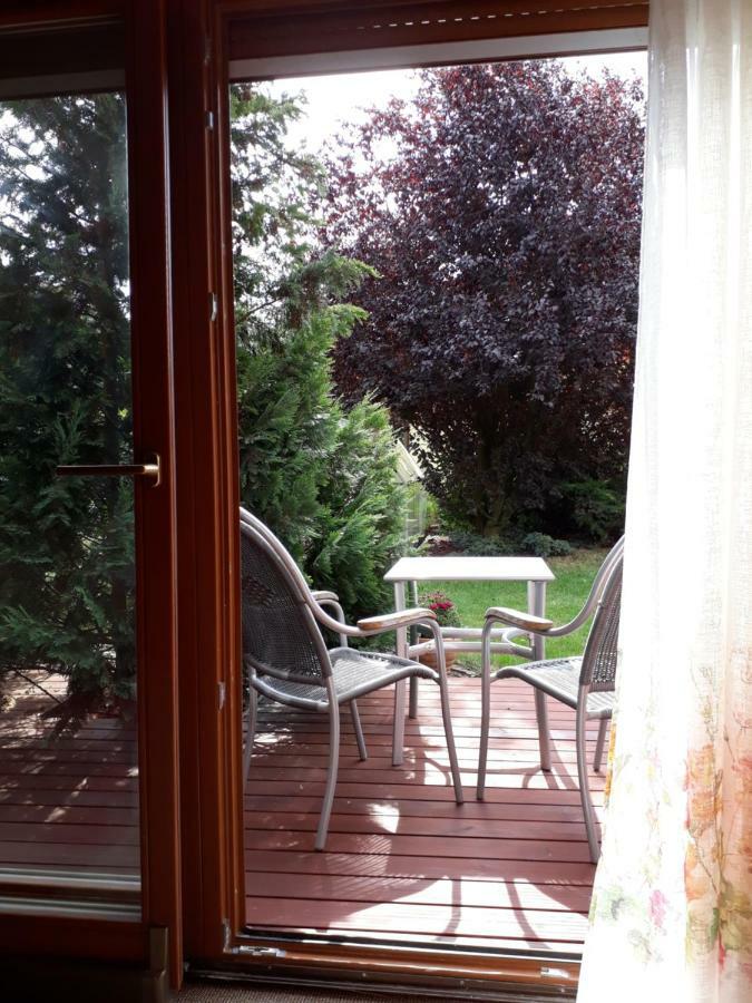 Lägenhet Apartman V Zahrade