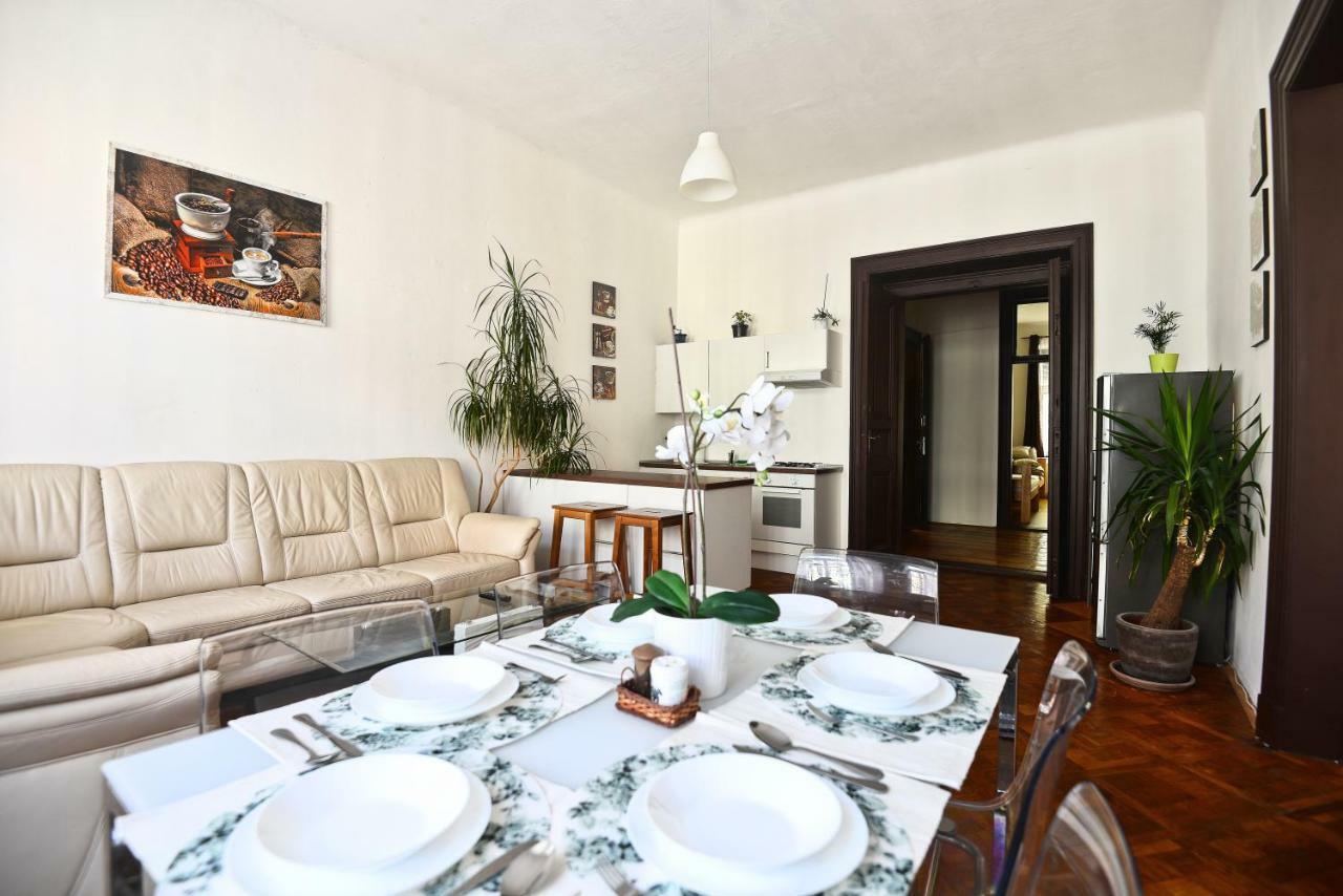Spacious Cozy In Centre *