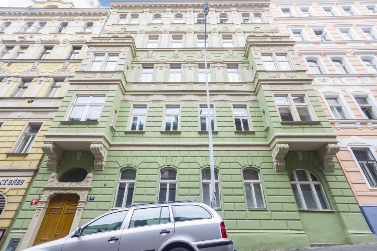 Ruterra With Private Terrace Prag