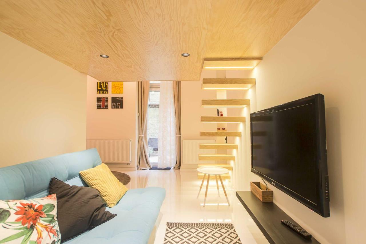 Lägenhet Ruterra With Private Terrace *