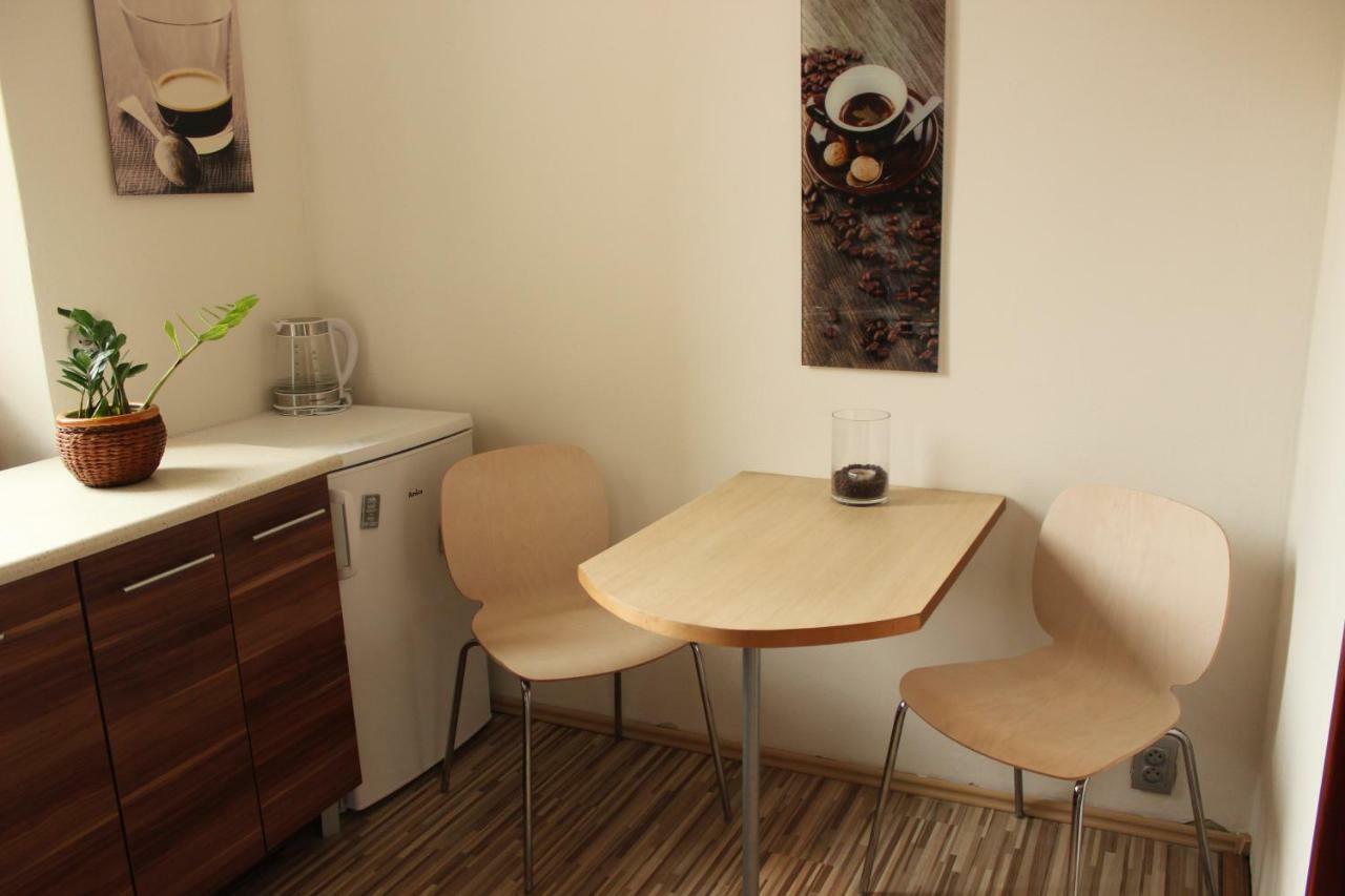 Dobrovskeho Apartment