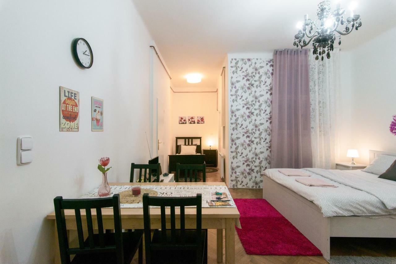Krakovska - Wenceslas Square Apartment Prag