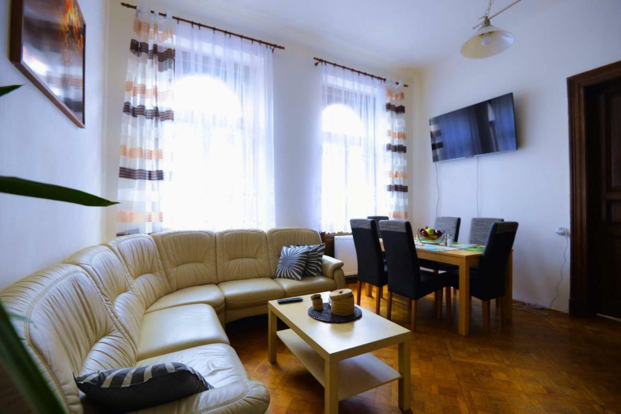Spacious Cozy In Centre *