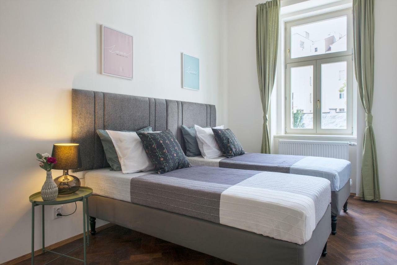 Kent Ridge Loft