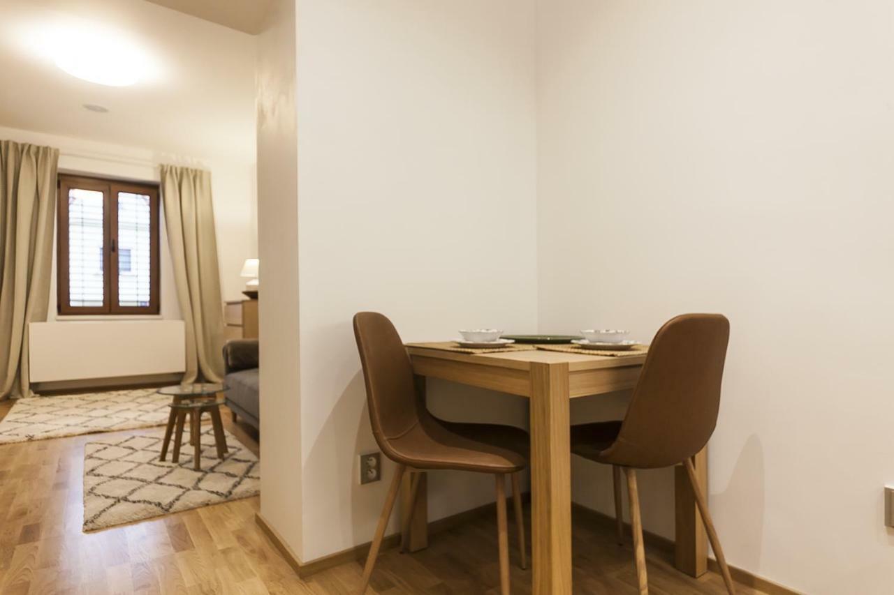 Expat House Apartment *