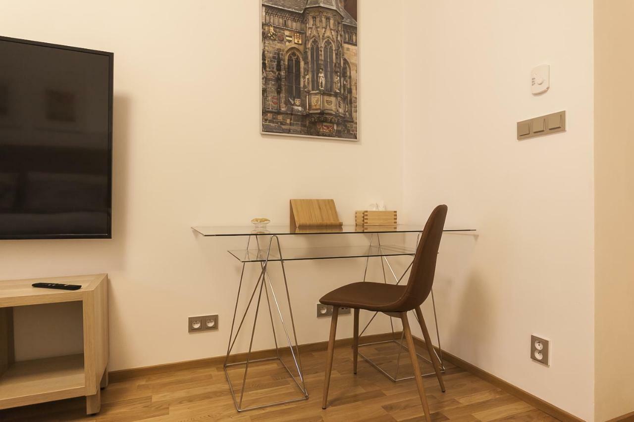 Apartment Expat House