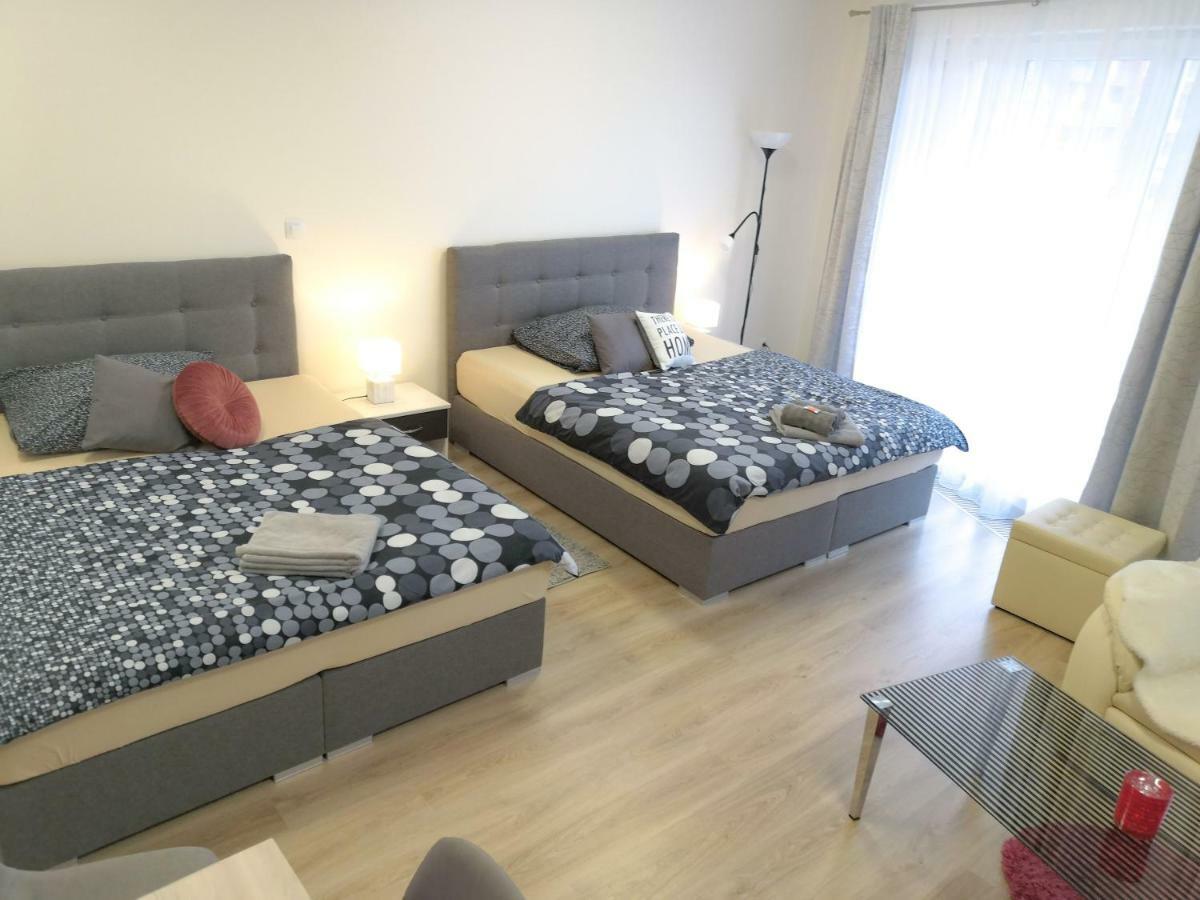 Apartment Element Airport Prag