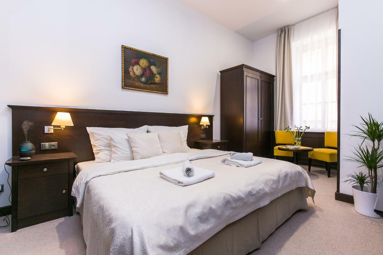 Apartrezidence Opletalova 4*