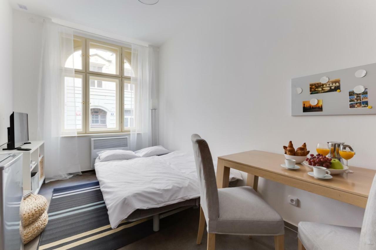 Jt's Navratilova Str. Apartment Prague