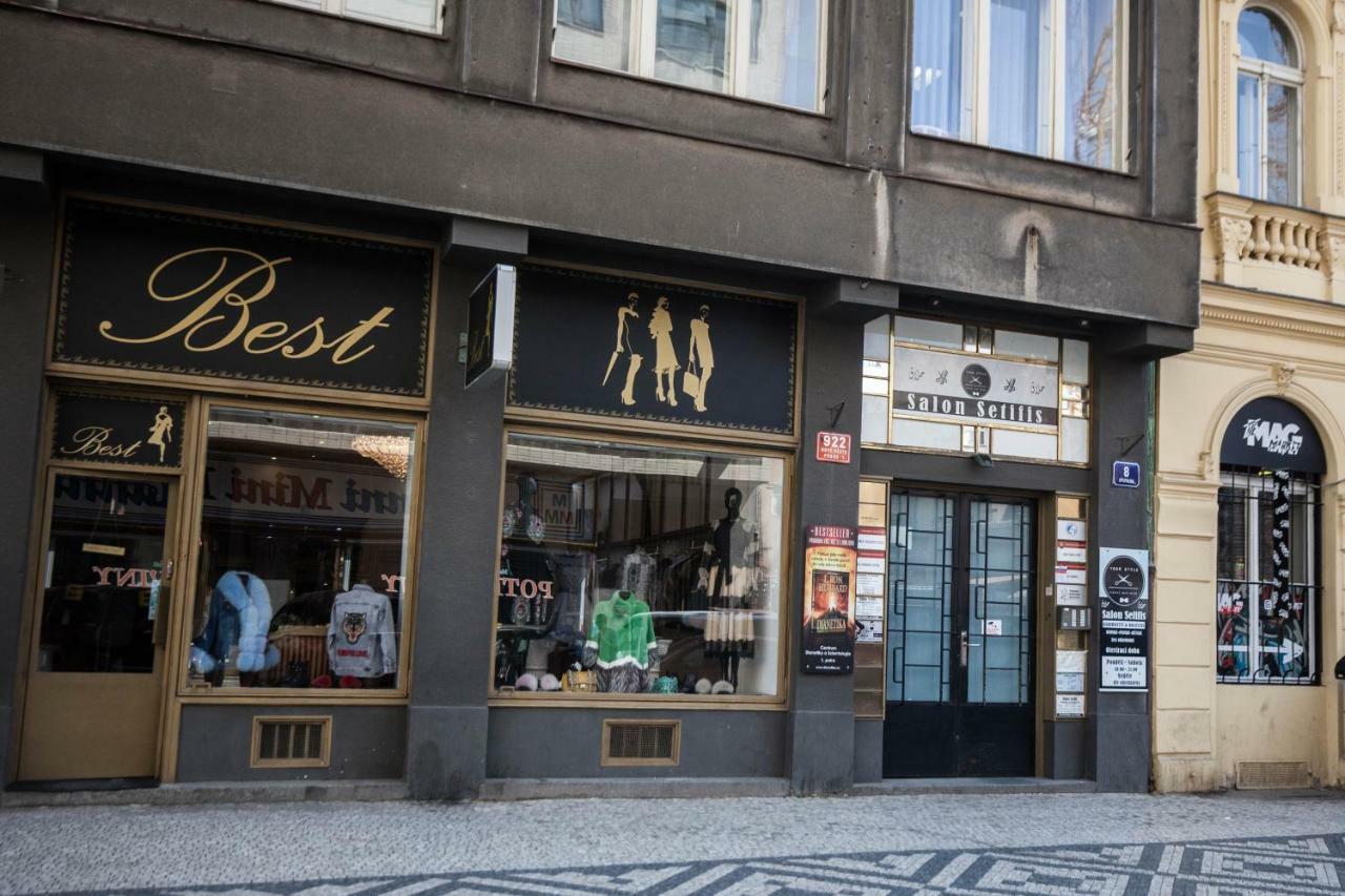Sunny On Wenceslas Square By Easybnb Prag