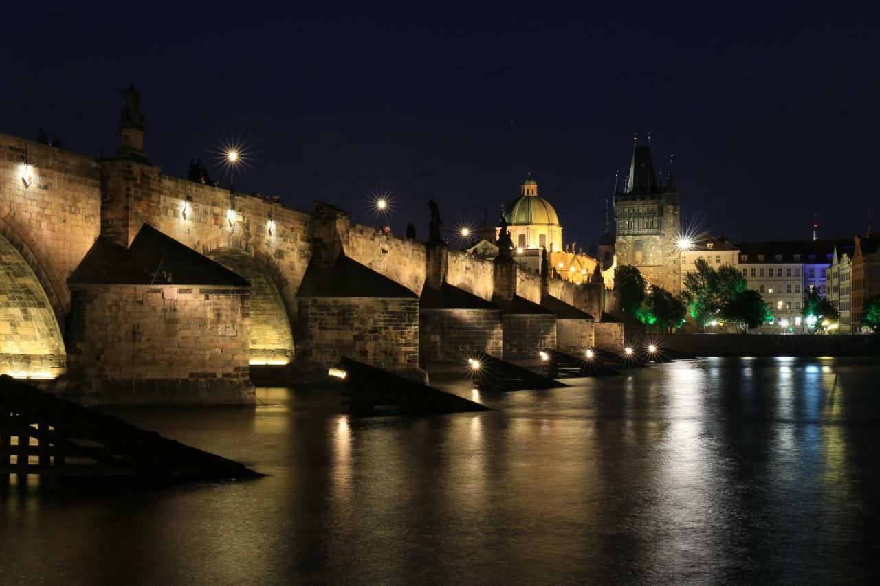 Lägenhet Charles Bridge