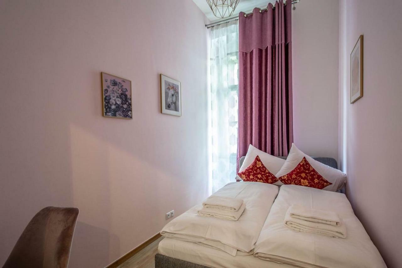 Design 3bdr In Residence, Free Parking Apartment