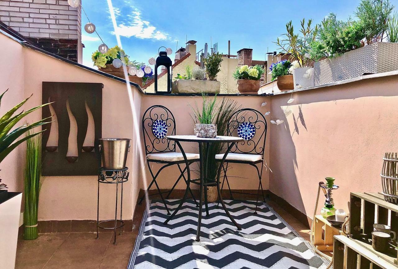 Duplex With Quite Terrace On Wenceslas Sq. Prague