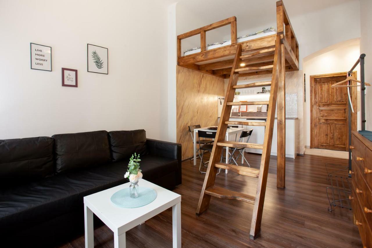 Wow Wow Apartment Prag