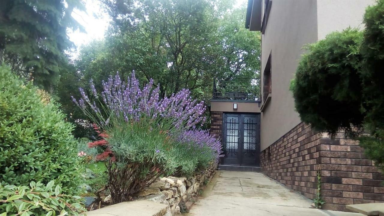 V Zahradě Troja - In The Garden Troja Apartmán *