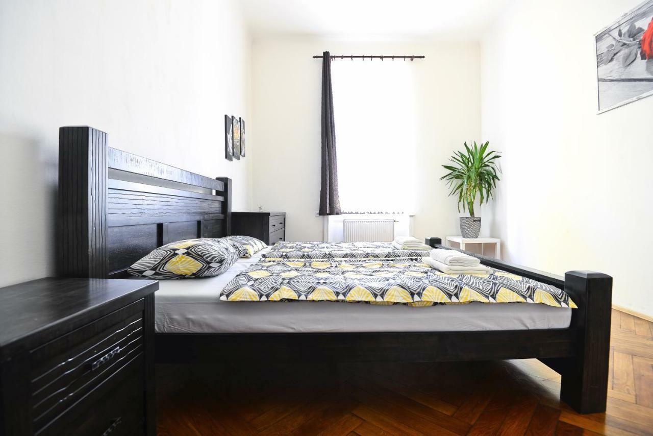 Spacious Cozy In Centre Apartmán