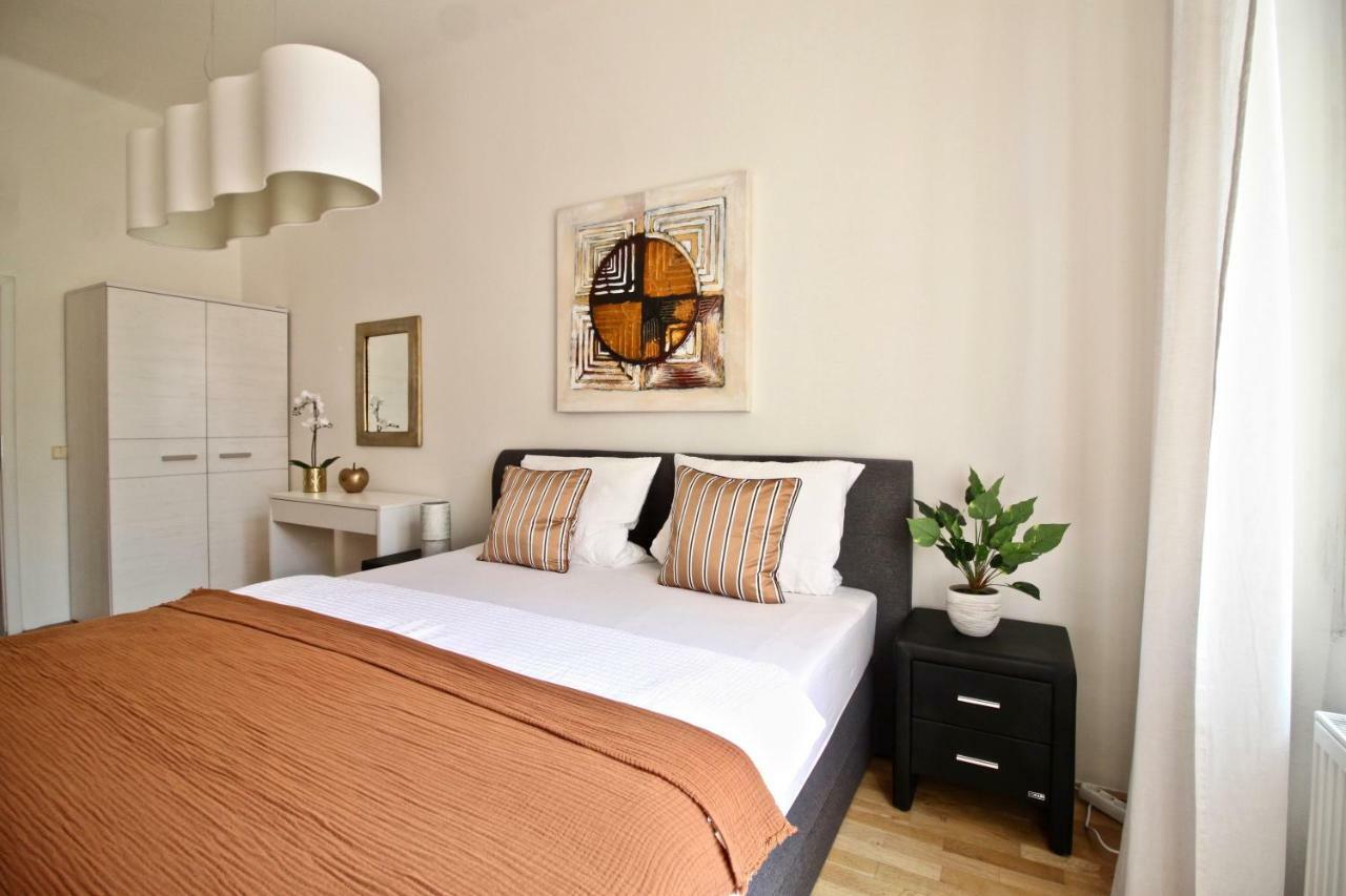 New Design & Style Old Town Xxl Praha
