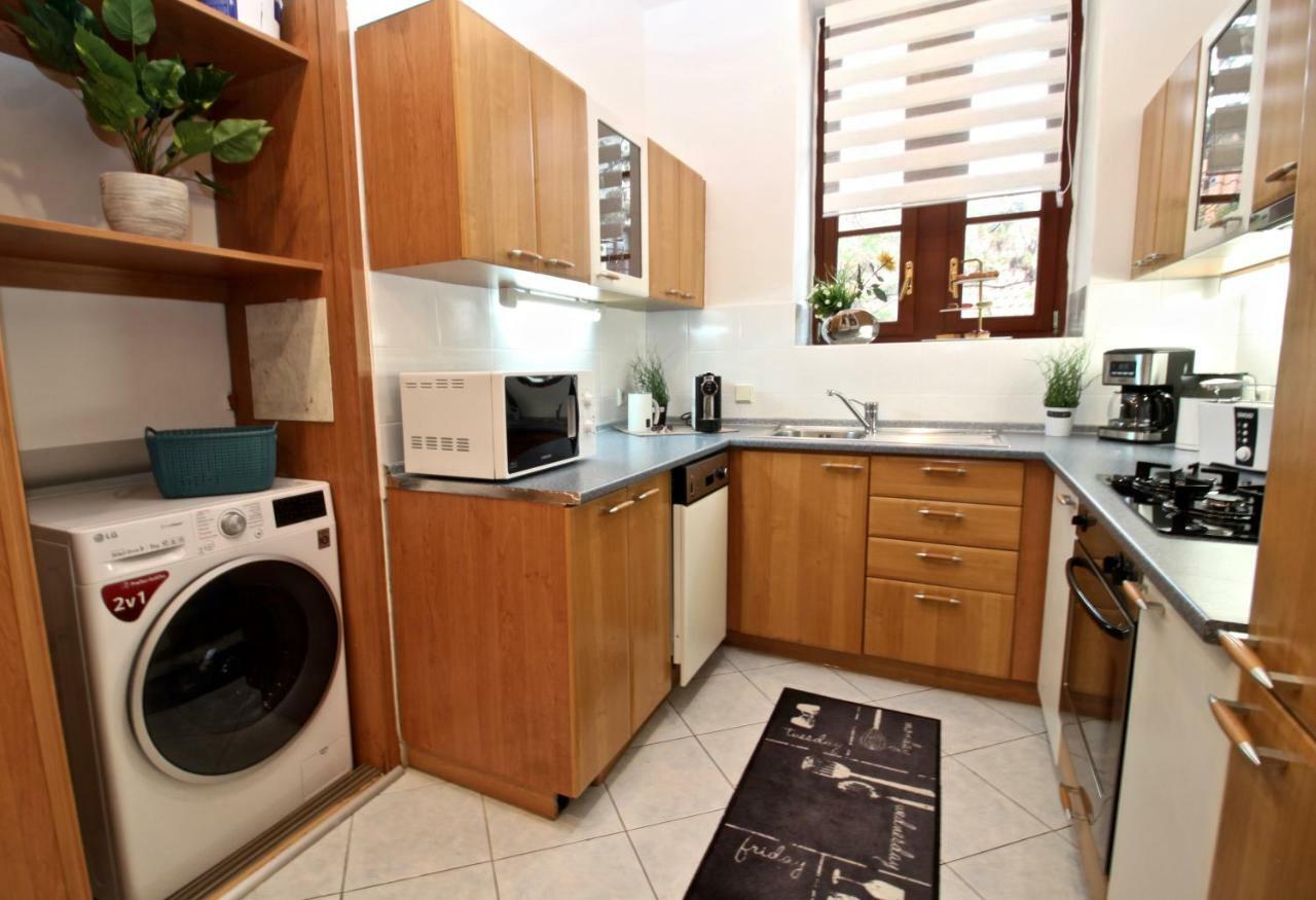 New Design & Style Old Town Xxl Apartmán