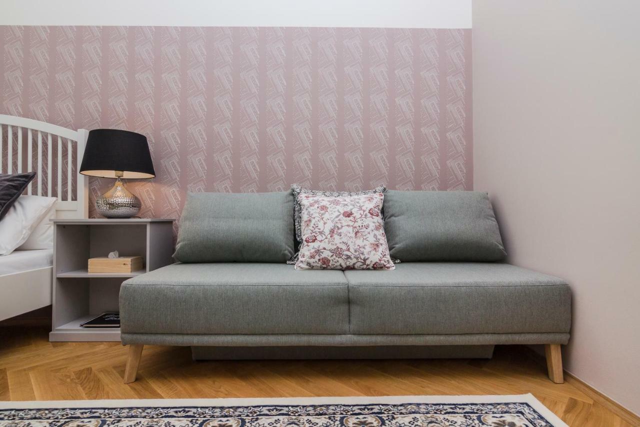 Centre By Michal&friends Apartment